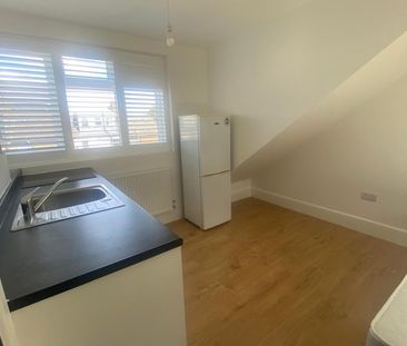 Studio Flat, Ashmore Road, W9 - Photo 1