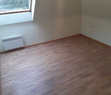 Ruim duplex-appartement met 2 terrassen in hartje Gavere - Photo 2