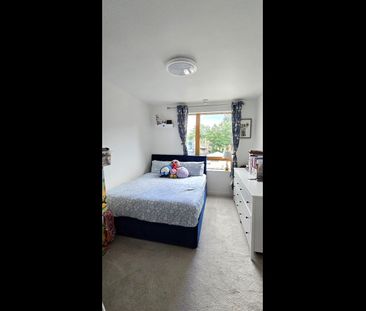 2 Bed Flat, Bartholomew House, W10 - Photo 5