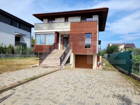 Casă indiaviduala cu 4 camere, 300 mp, curte 1000 mp, gara - Fotografie 5