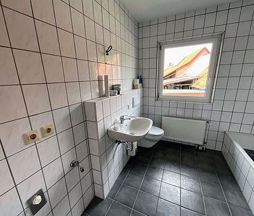Frisch renovierte 2-Zimmer-Wohnung mit Balkon in zentraler Lage von Isenbüttel - Foto 5
