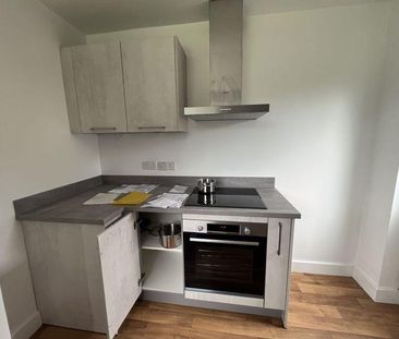 3 bedroom detached bungalow to rent - Photo 6