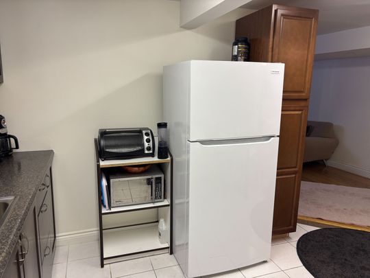 For Lease - 3 Lucy Drive, Richmond Hill, Ontario - Photo 1