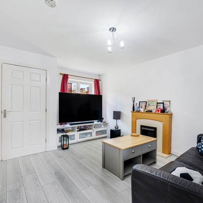 2 bedroom semi-detached house to rent - Photo 1