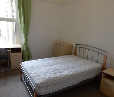 Furzehill Road, Plymouth - Photo 2