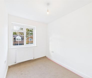 3 bedroom detached house to rent - Photo 4