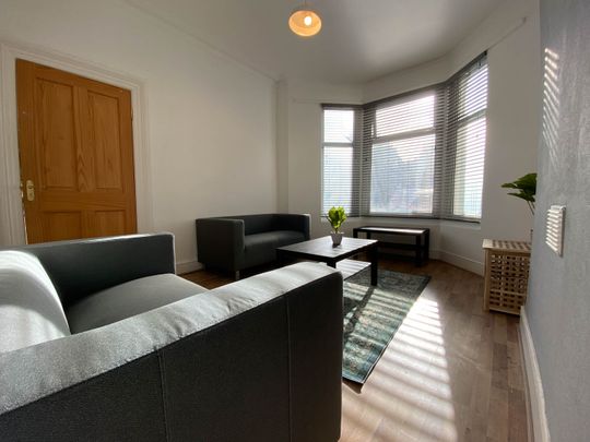 Whitchurch Road, Heath - Photo 1