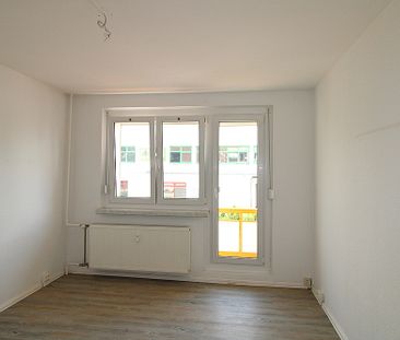 Erdgeschosswohnung bald frisch saniert - Foto 6