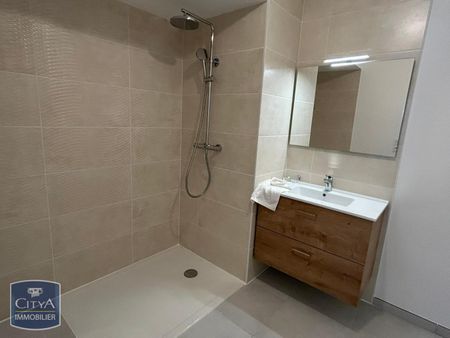 Location Appartement 3 pièces 70m² RENNES 35000 - Photo 4