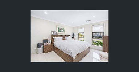 Modern Family Home with Space and Convenience - Photo 4