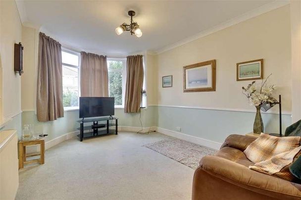 Elson Lane, Gosport, PO12 - Photo 1