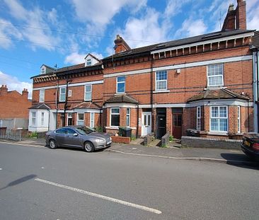 Upper Villiers Street, Blakenhall, Wolverhampton - Photo 1