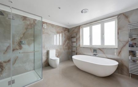 The Bishops Avenue London N2 - Photo 3