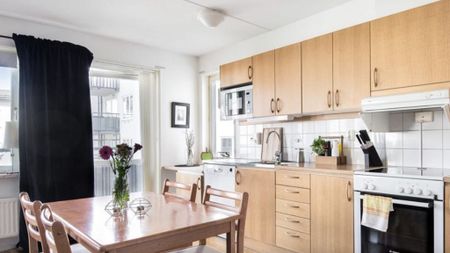 Munkhättevägen, Tumba - Photo 5