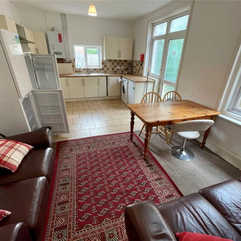 Frederica Road, Winton, Bournemouth, Dorset, BH9 - Photo 1