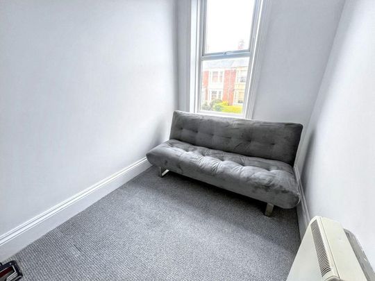 2 bed apartment to rent in NE30 - Photo 1