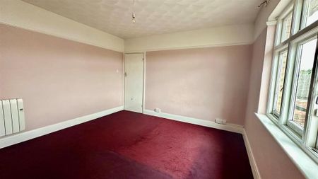 2 bedroom maisonette to rent - Photo 4