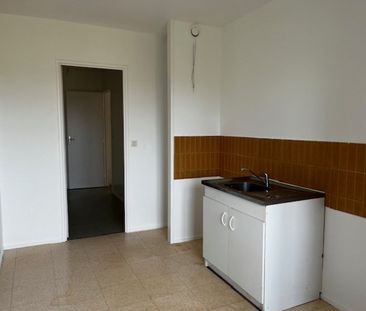 Location Appartement 3 pièces 66 m² Cluis - Photo 6