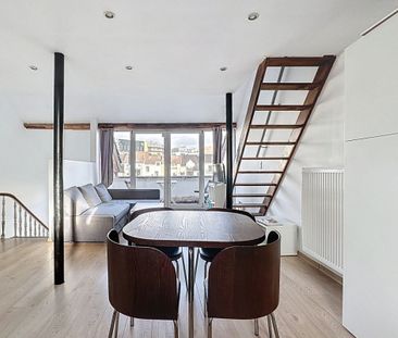 Appt meublé (+-40m²) 1ch en mezzanine / Quartier Européen. - Photo 2