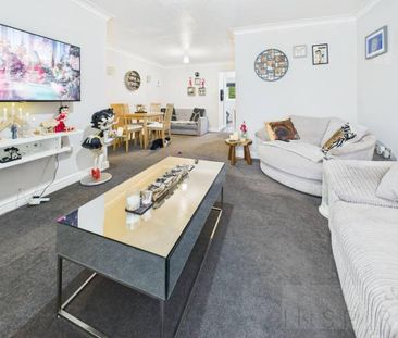 1 bedroom ground floor maisonette to rent - Photo 2