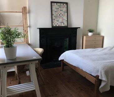 5 bedroom terraced house to rent - Photo 4