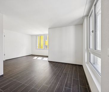 ERSTVERMIETUNG: 1.5-Zimmerwohnung an bester Lage in Zürich-Oerlikon - Photo 4