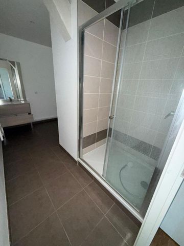Location Appartement 2 pièces 42m² DOUAI 59500 - Photo 3