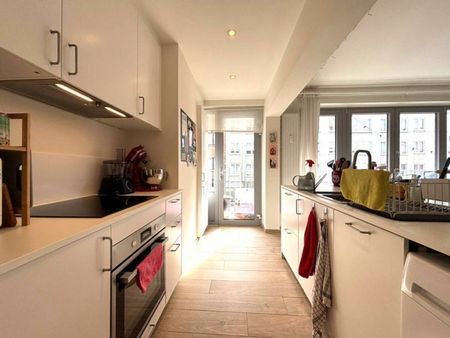 Altitude Cent - Appartement 1ch +/-65m² + terrasse - Forest - Foto 3