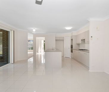 6 Prieska Way, East Maitland NSW 2323 - House For Rent | Domain - Photo 2