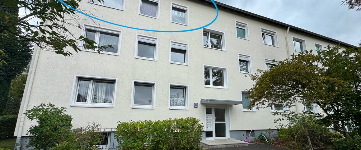 Hell und top gepflegt! 3-Zimmer-Mietwohnung mit Loggia - Photo 1