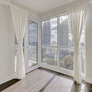 Park Lawn And Lake Shore Sunfilled 2Bdrm Lakeview Lrg Balcony 1Locker - Photo 2