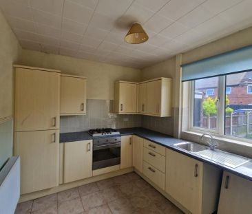 Newstead Terrace, Fitzwilliam, PONTEFRACT - Photo 3