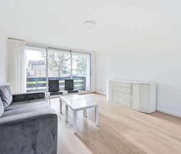 Hanger Vale Lane, North Ealing, W5 - Photo 2