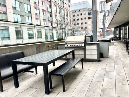 For Lease - 215 Queen Street Unit# 1412, Toronto, Ontario - Photo 2