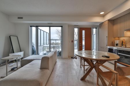 For Lease - 29 McMahon Drive, Toronto, Ontario - Photo 2