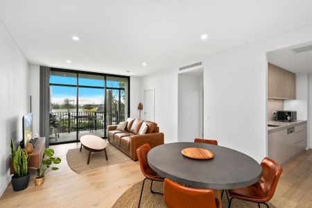 Luxury One Bedroom Apartment - Photo 4