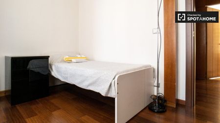 milan, Lombardy 20133 - Photo 2