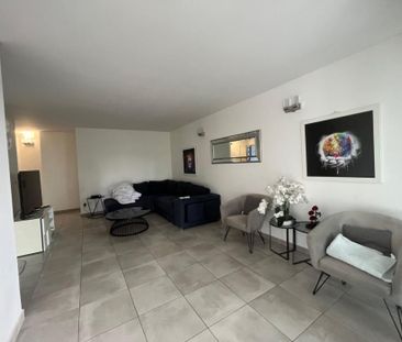 Location Appartement 88.9m² 4 pièces Fort de france - Photo 1