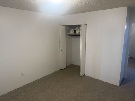 CASA DEL MAR APARTMENTS — 105 - Photo 3