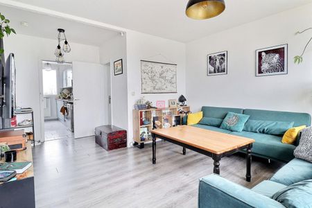 Location Appartement 4 pièces Meublé 77m² MORSANG SUR ORGE 91390 - Photo 3