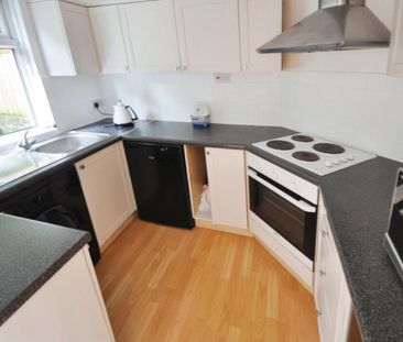 2 bedroom House To Let - Photo 5