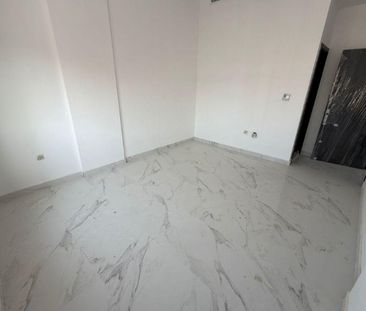 Brand New 2BR Apartment in Al Mowaihat - Photo 5