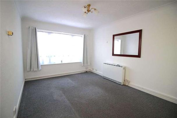 Grove Court, Southbourne Grove, Westcliff-on-sea, Essex, SS0 - Photo 1