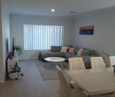 Piara Waters - Photo 1