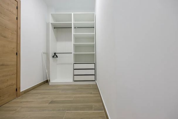 Avenida del Marqués de Sotelo, Valencia, Valencian Community 46002 - Photo 1