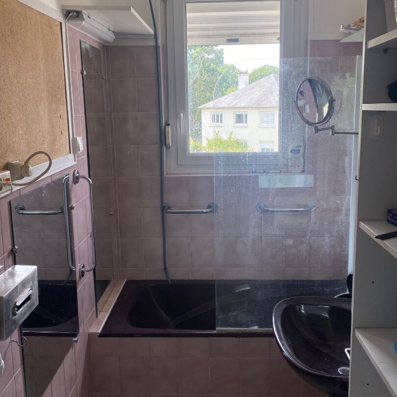 Location Appartement 4 pièces 65m² - Photo 1