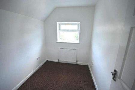 Lyon Park Avenue, Wembley, Middlesex, HA0 - Photo 4