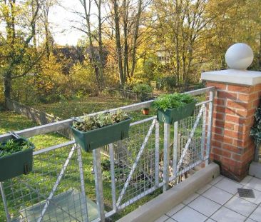 Renovierte 3-Zimmer-Wohnung mit Einbauküche in ruhiger und grüner Lage - Foto 1