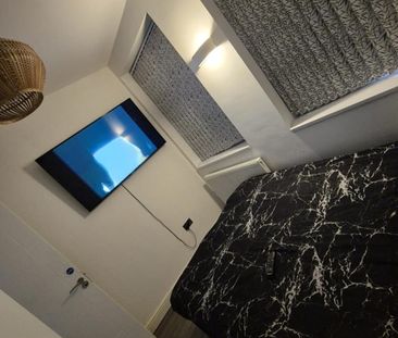 2 Bed Flat, Streetly Road, B23 - Photo 4