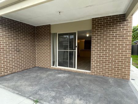 Cosy Family Home in a Convenient Location - Photo 4